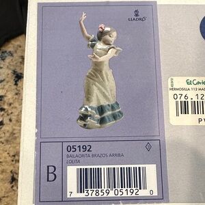 Lladro #5192 Lolita Dancer